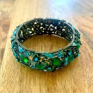 Floral Bangle Bracelet. VINTAGE!